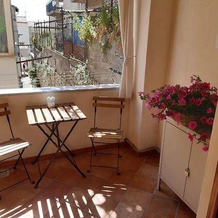 Mechome Apt Taormina Bagian luar foto