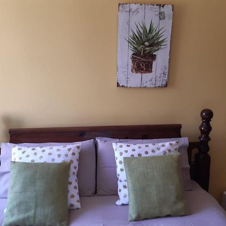 Mechome Apt Taormina Bagian luar foto